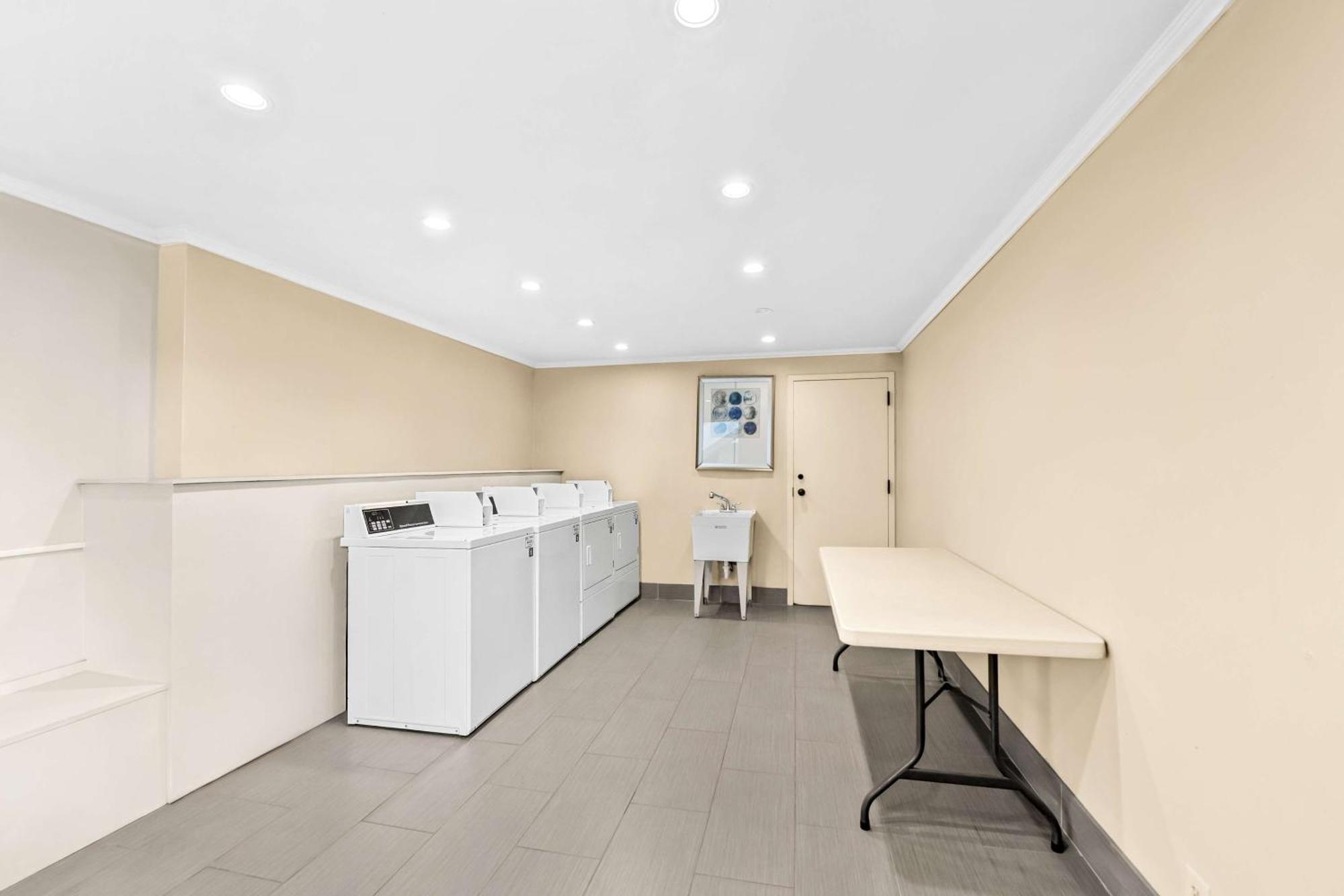 Surestay Plus Hotel By Best Western Southern Pines Pinehurst Exterior foto